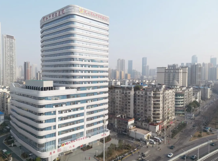 无假日医院 | 武汉市红十字会医院五一“医”直在线